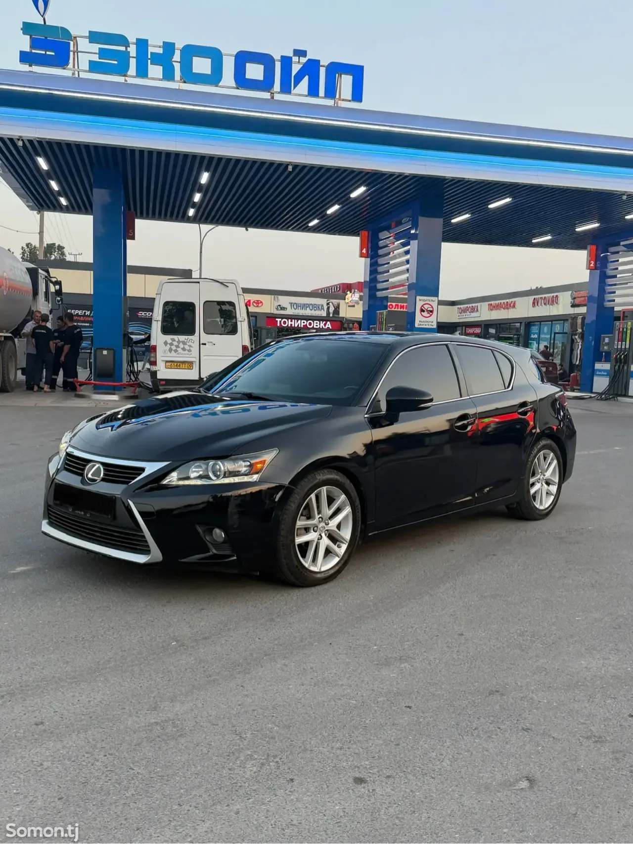 Lexus CT series 2015 · 1.8 CVT
