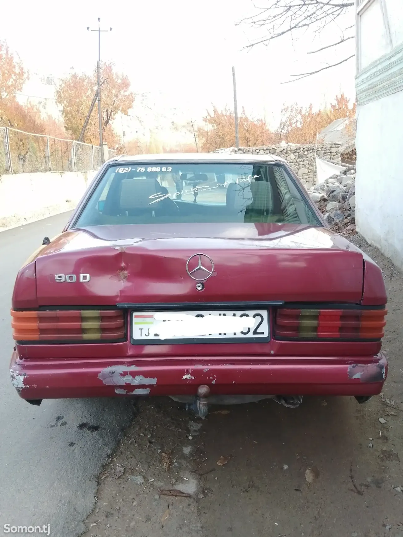 Mercedes-Benz W201 1992 · 2.2 MT