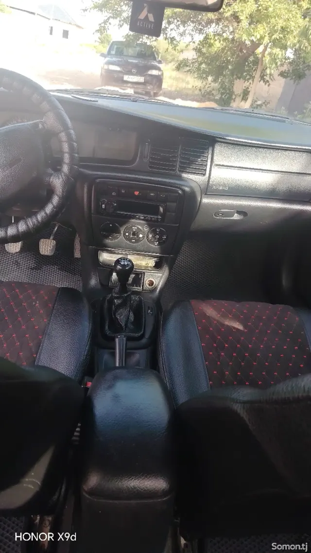 Opel Vectra B 2001 · 1.6 MT