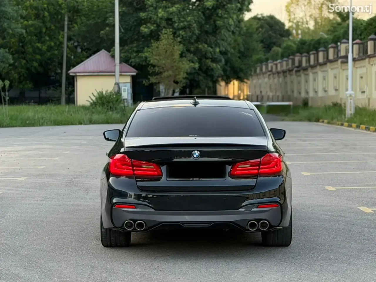 BMW 5 series 2017 · 2.0 AT