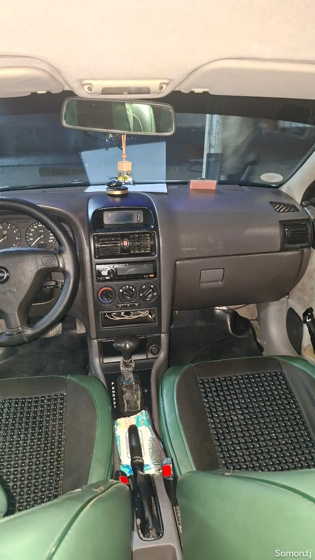 Opel Astra G 1999 · 1.6 AT