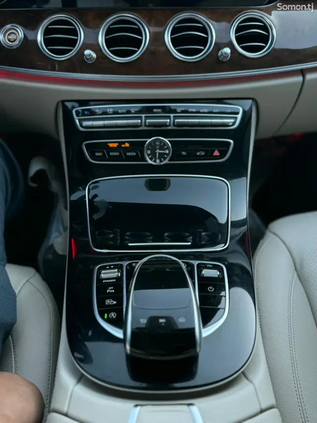 Mercedes-Benz E class 2017 · 2.0 AT