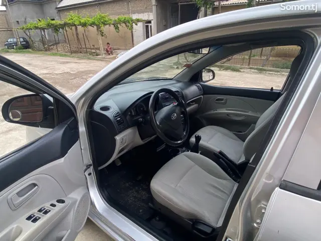 Kia Morning 2009 · 1.4 MT
