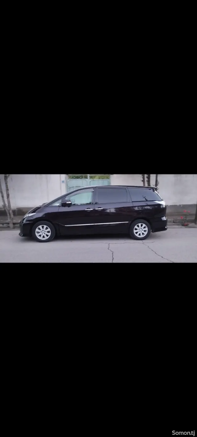 Toyota Estima 2014 · 2.4 CVT