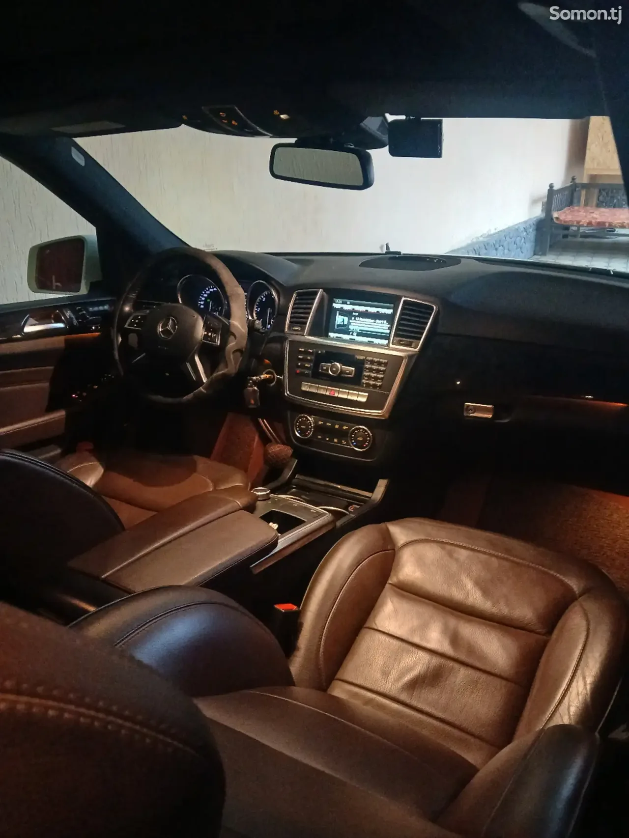 Mercedes-Benz ML class 2013 · 2.5 AT