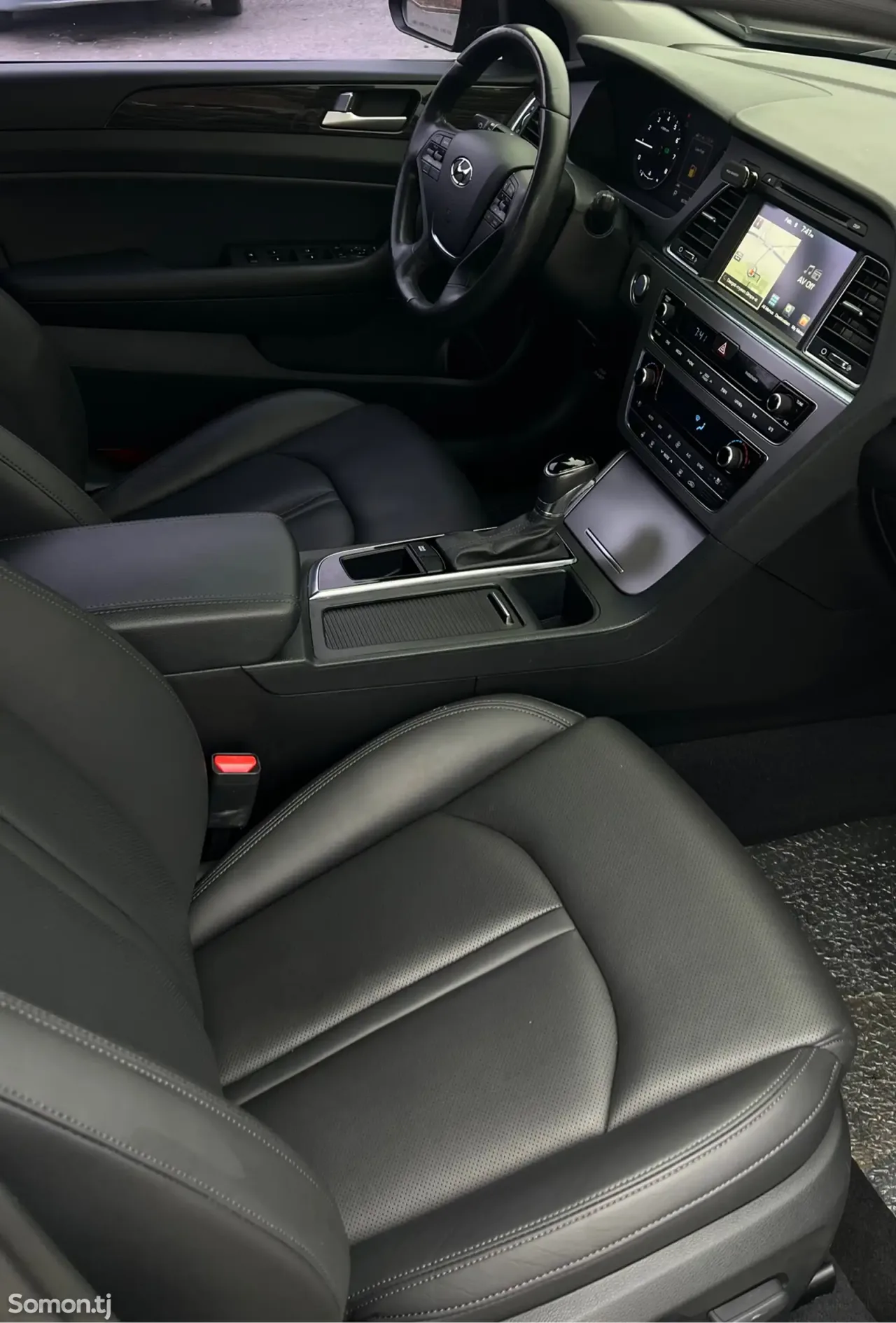 Hyundai Sonata 2014 · 2.0 AT