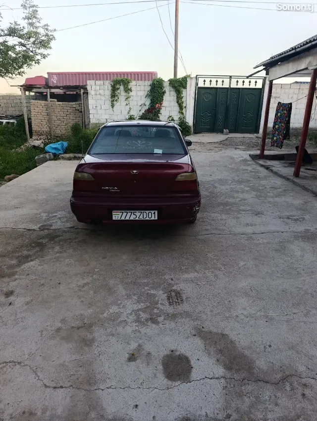 Daewoo Nexia 1996 · 1.8 MT