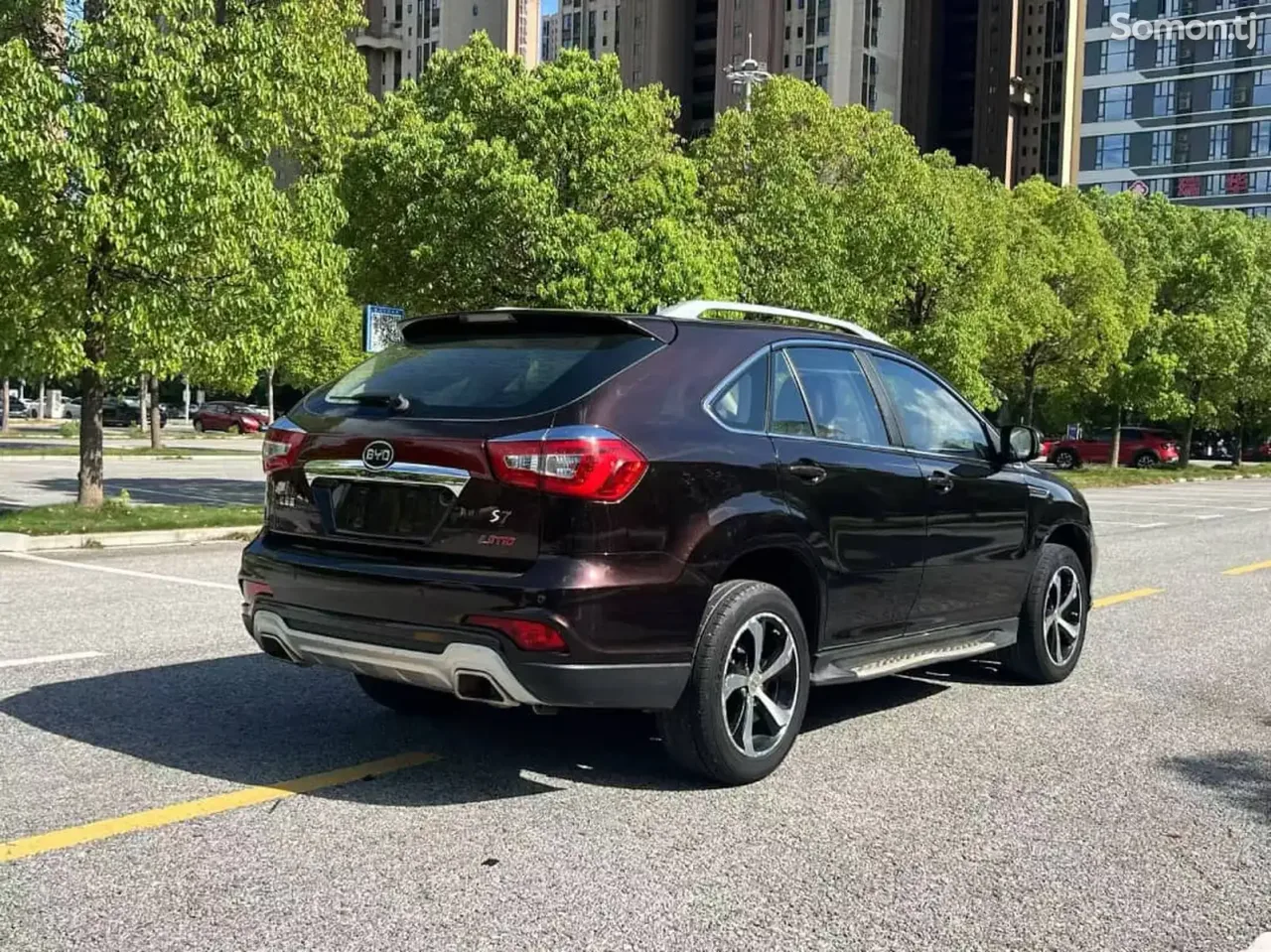 BYD Другие модели 2016 · 2.0 AT