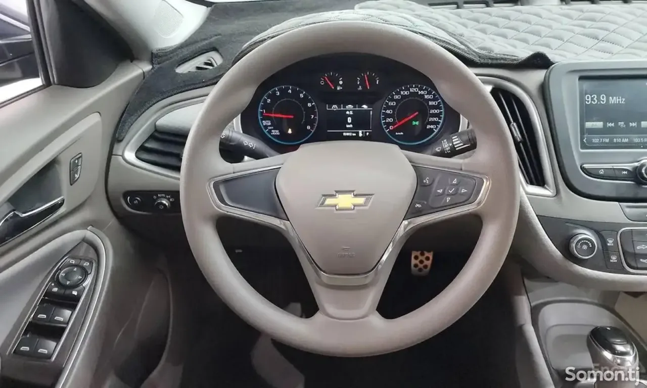 Chevrolet Malibu 2017 · 1.5 AT