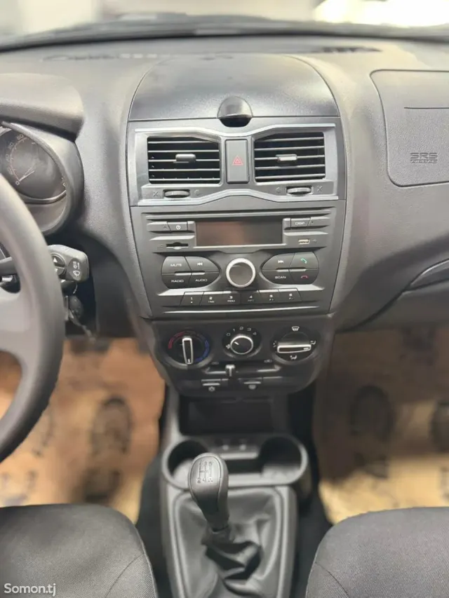 Lada (ВАЗ) Granta 2025 · 1.6 MT