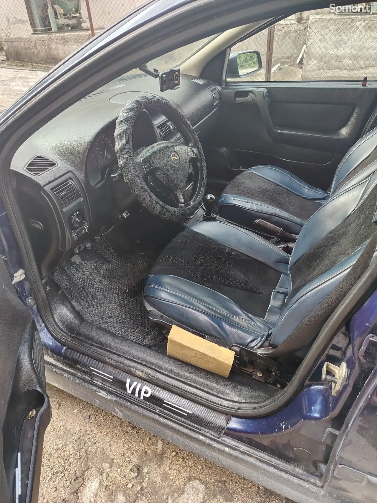 Opel Astra G 1998 · 1.6 MT