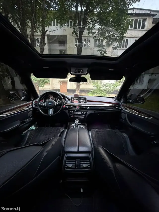 BMW 5 series 2014 · 3.5 AT