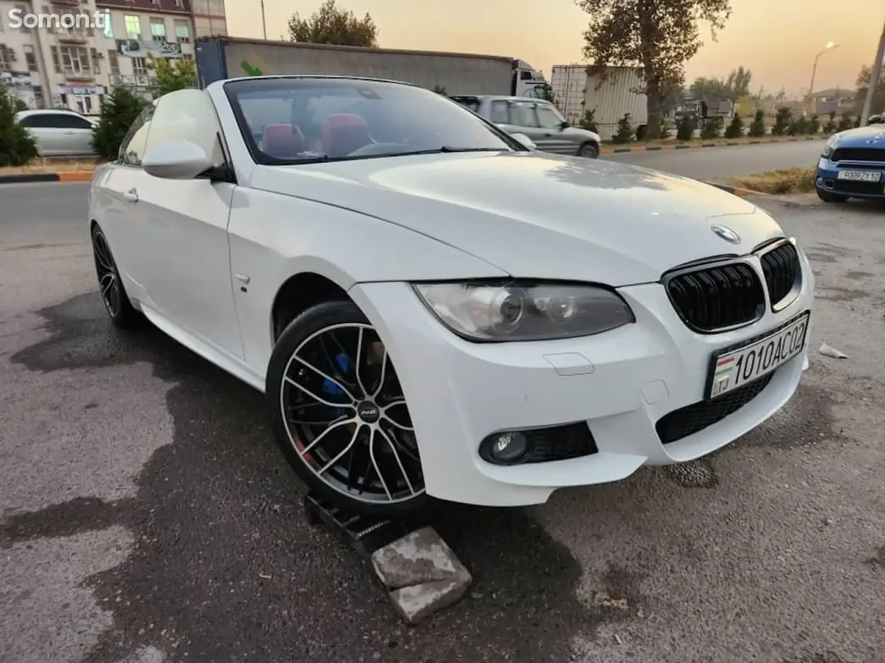BMW 7 series 2011 · 2.0 AT