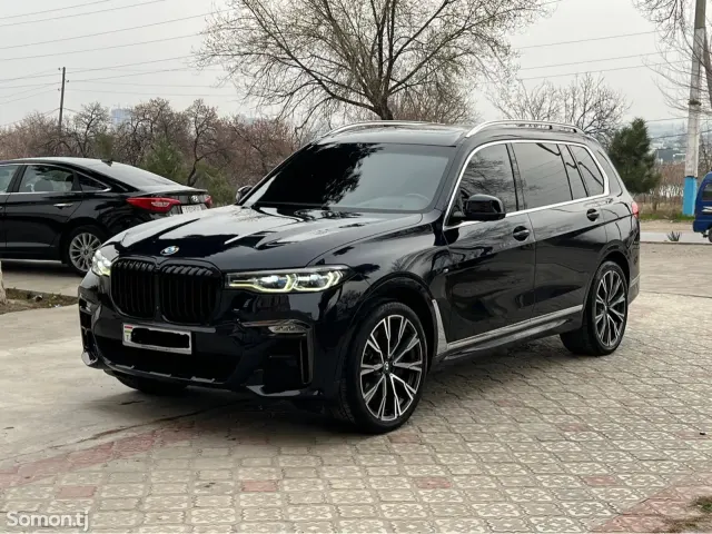 BMW X7 2019 · 3.0 AT