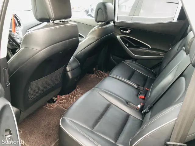 Hyundai Santa Fe 2018 · 2.0 AT