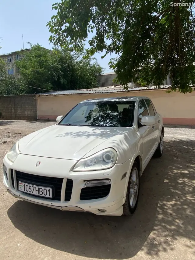 Porsche Cayenne 2010 · 4.8 AT