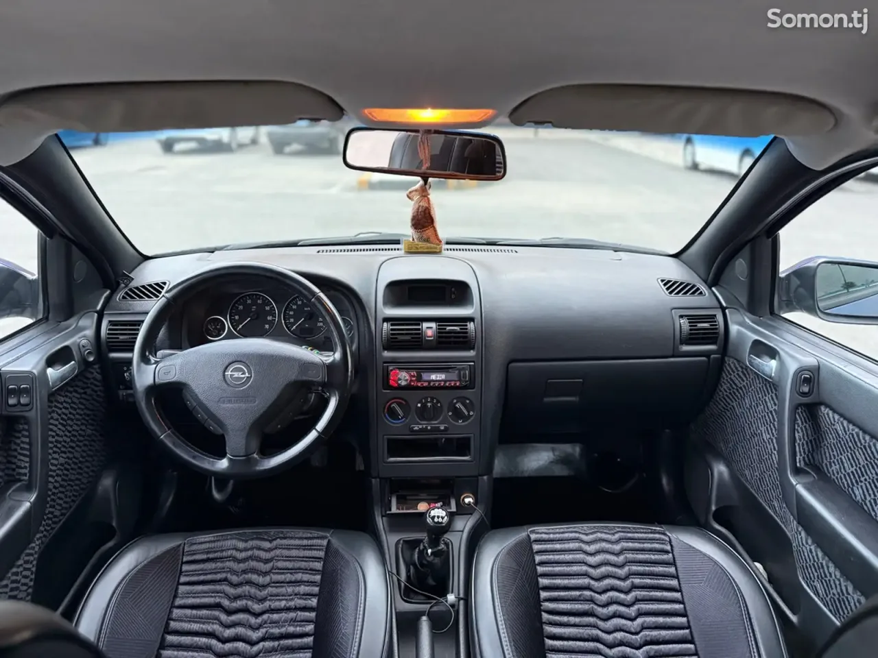 Opel Astra G 2001 · 1.6 MT