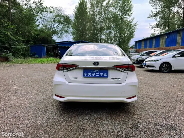 Toyota Corolla 2019 · 1.8 AT