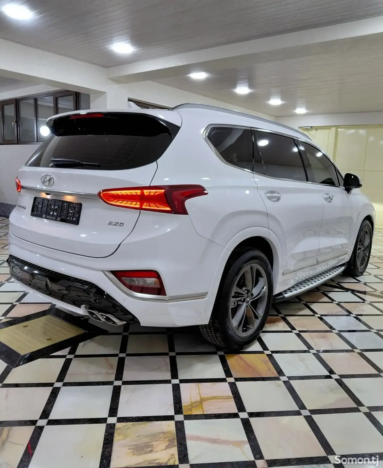 Hyundai Santa Fe 2018 · 2.2 AT