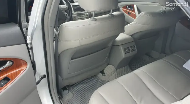 Toyota Camry 2010 · 2.5 AT