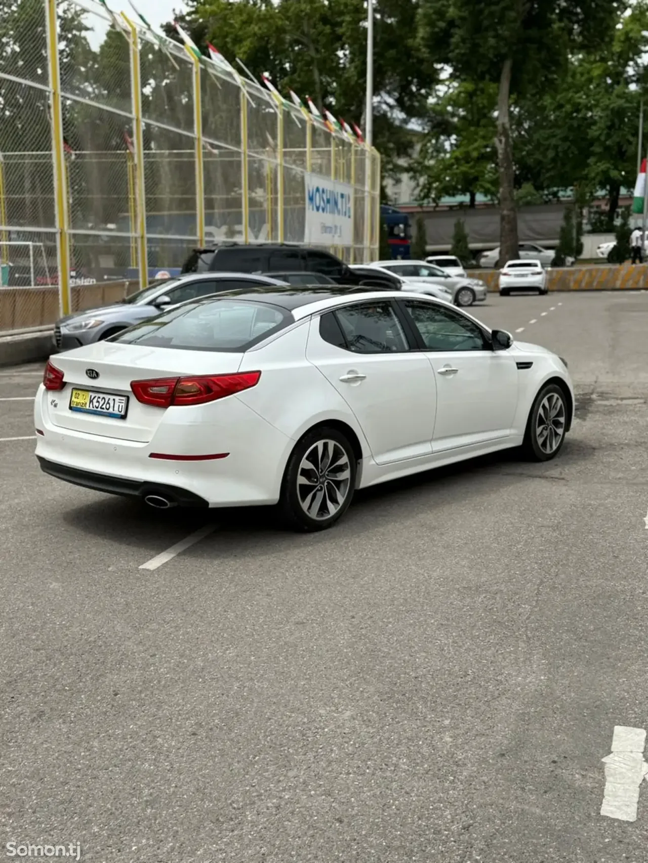 Kia K5 2015 · 2.0 AT