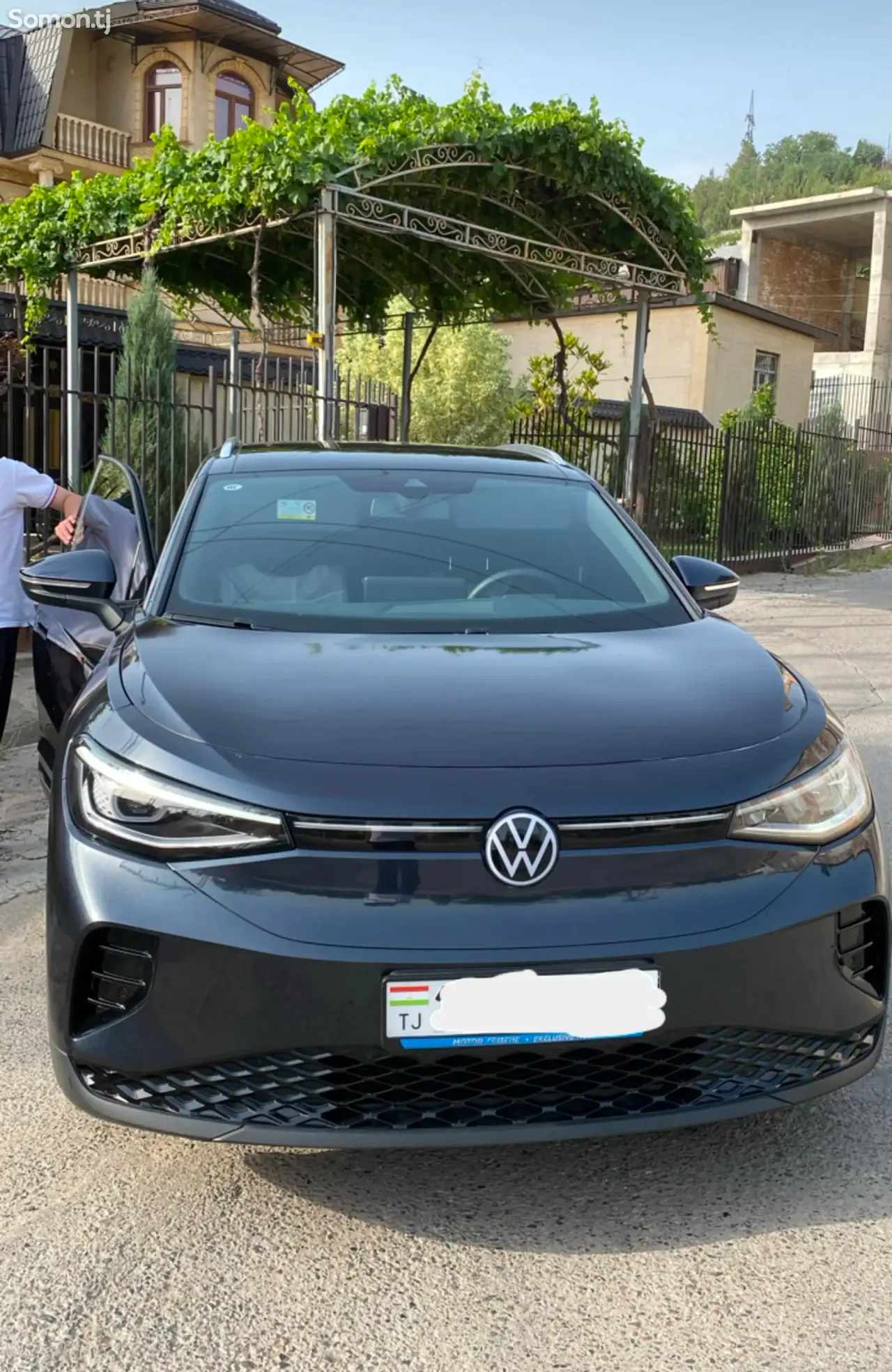 Volkswagen ID.4 2023 · AT