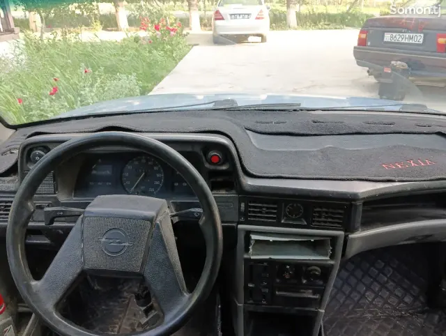 Opel Kadett 1987 · 1.6 MT