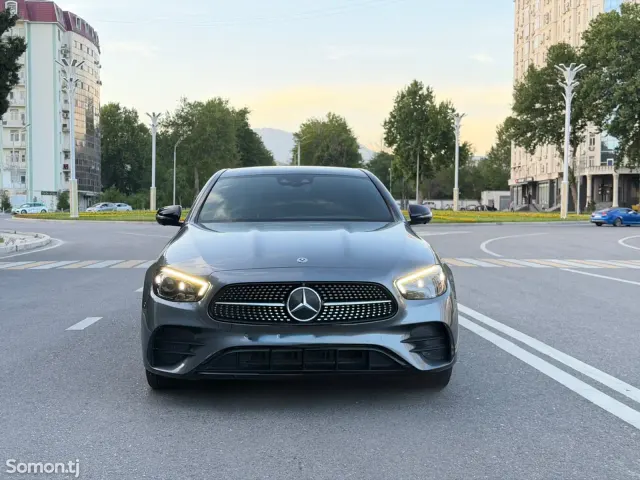 Mercedes-Benz E class 2021 · 3.0 AT