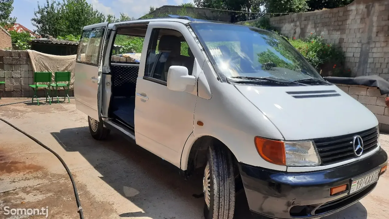Mercedes-Benz Viano 1997 · 2.4 MT