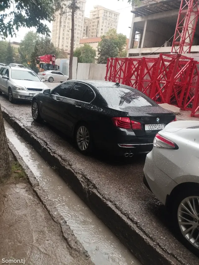 BMW 5 series 2014 · 2.0 AT
