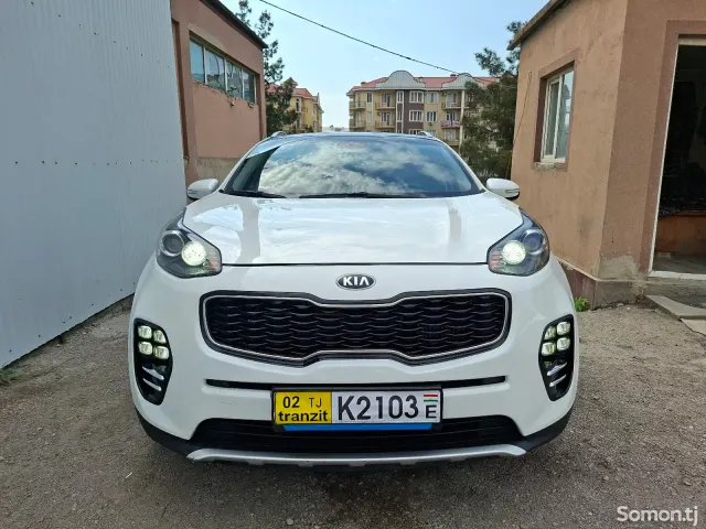 Kia Sportage Grand 2016 · 2.0 AT
