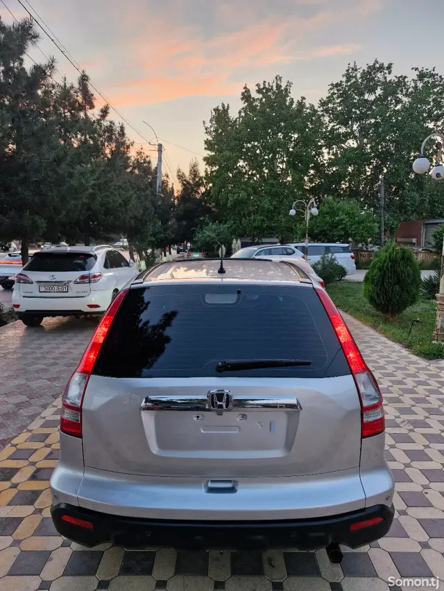 Honda CR-V 2009 · 2.4 AT
