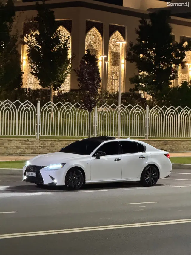 Lexus GS series 2013 · 3.5 AT