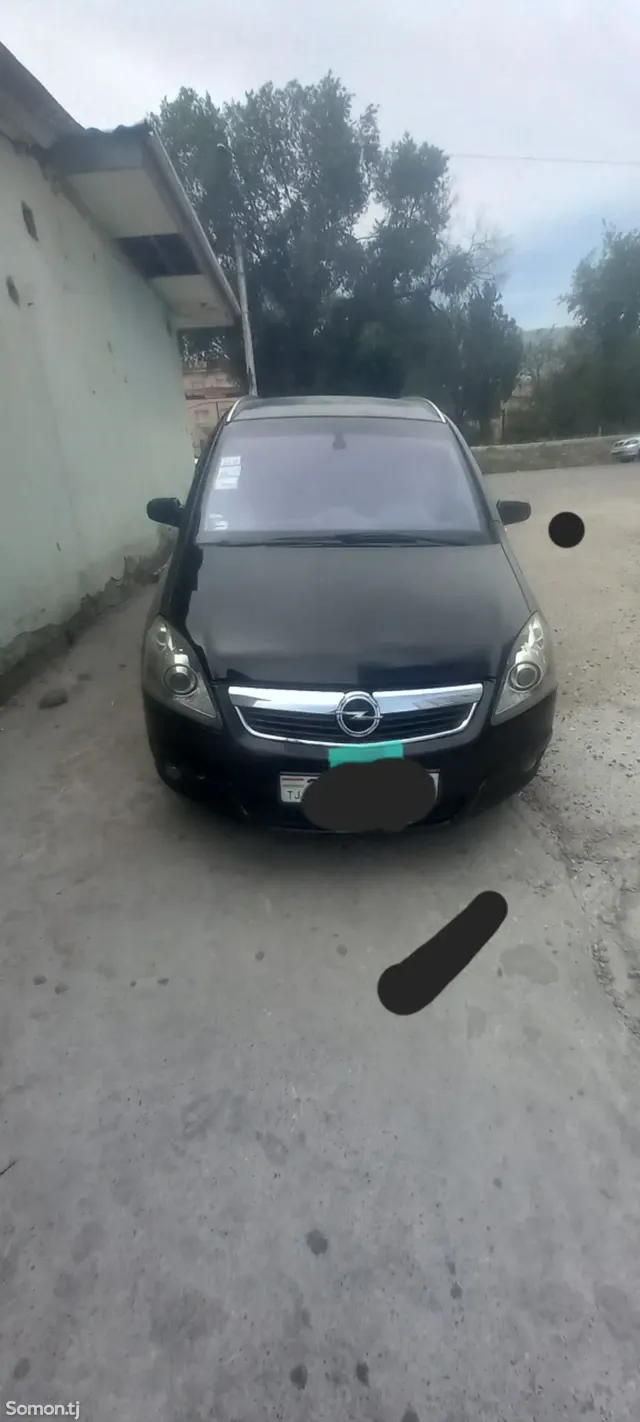 Opel Zafira 2007 · 1.9 AT