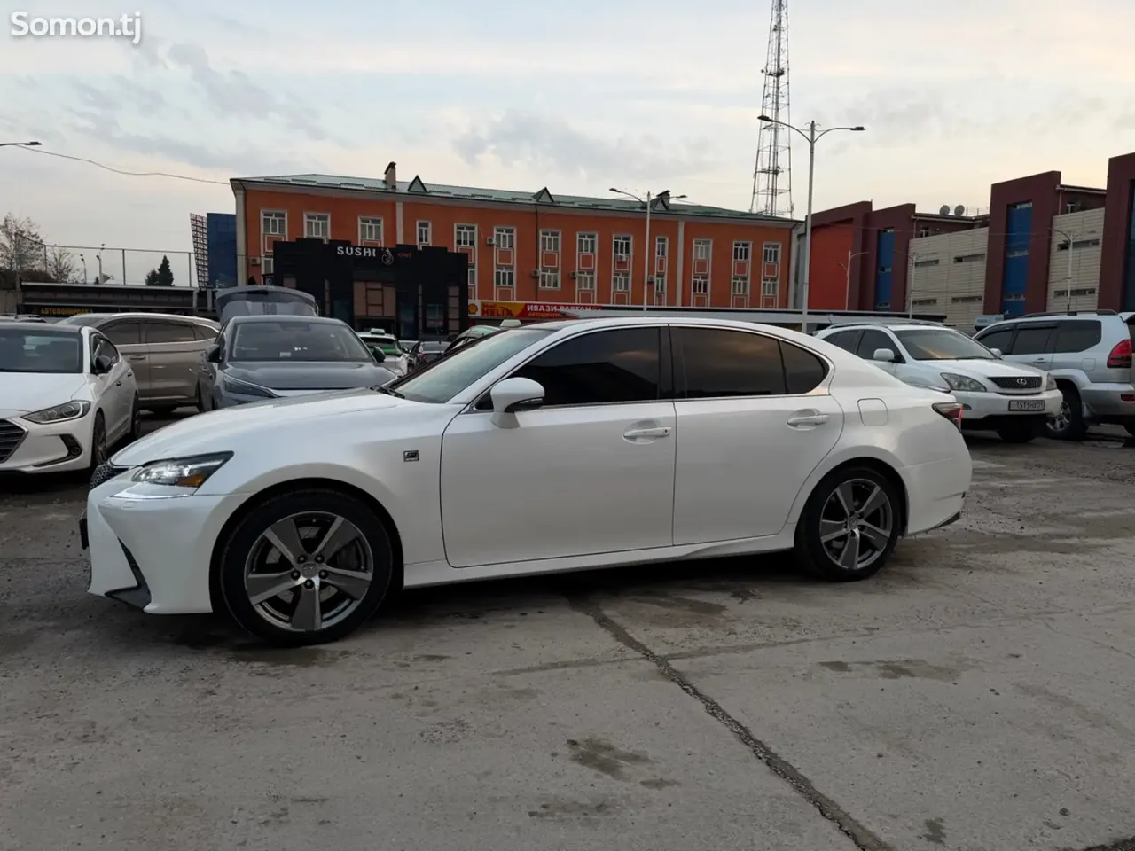 Lexus GS series 2018 · 2.5 AT