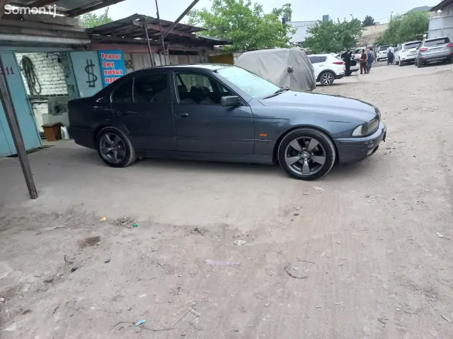 BMW 5 series 1998 · 2.5 AT