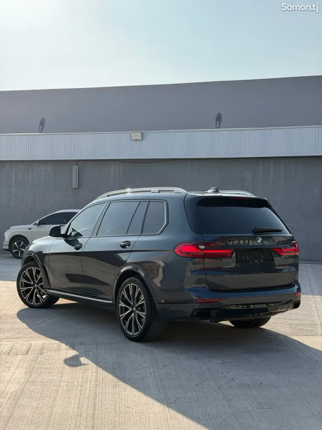 BMW X7 2019 · 3.0 AT