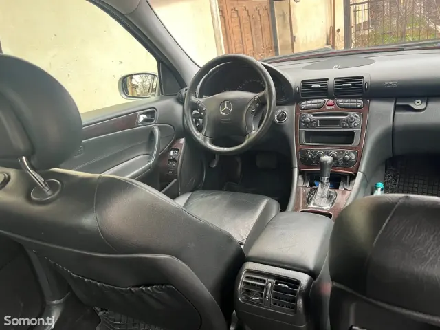 Mercedes-Benz C class 2003 · 1.8 AT
