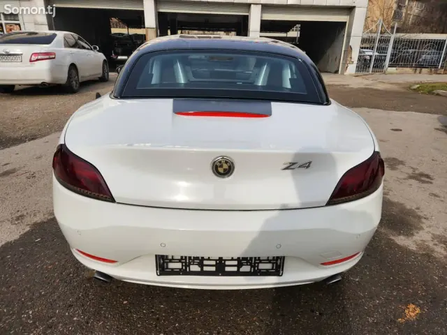 BMW Z4 2011 · 3.5 AT