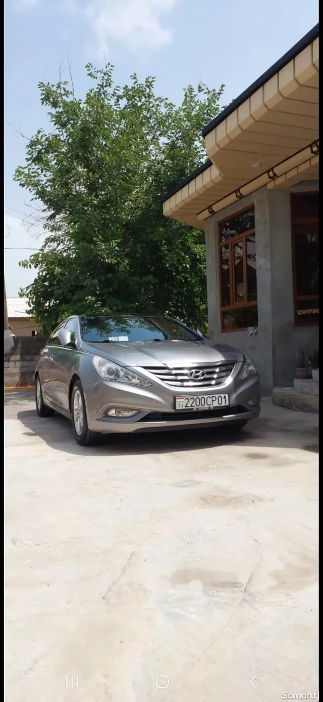 Hyundai Sonata 2010 · 2.0 AT
