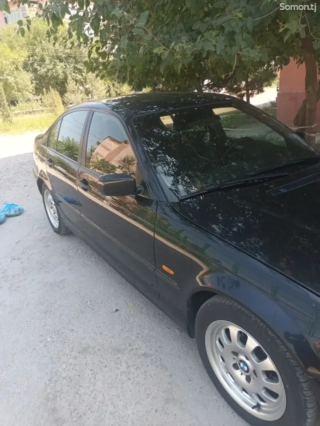 BMW 3 series 2000 · 1.8 MT