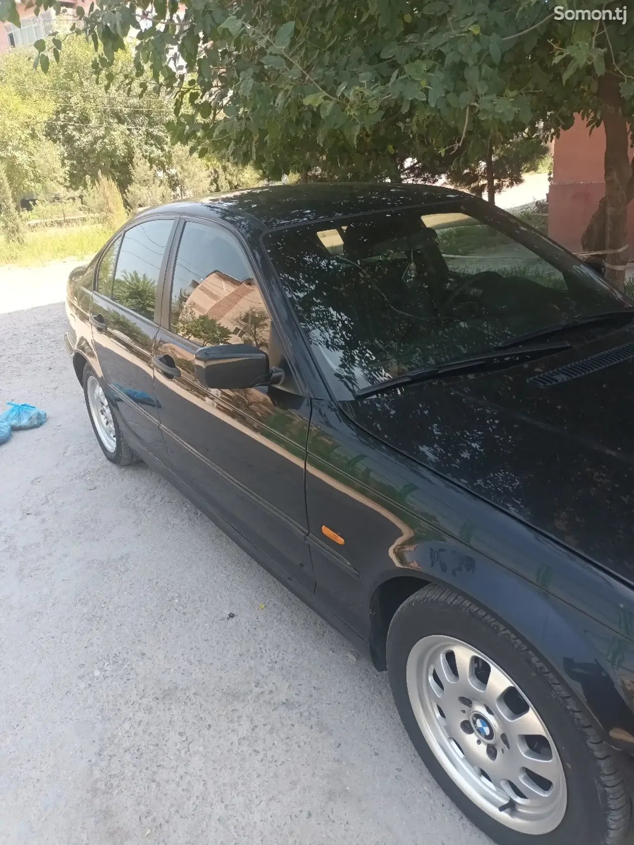 BMW 3 series 2000 · 1.8 MT
