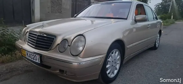 Mercedes-Benz E class 2001 · 4.3 AT