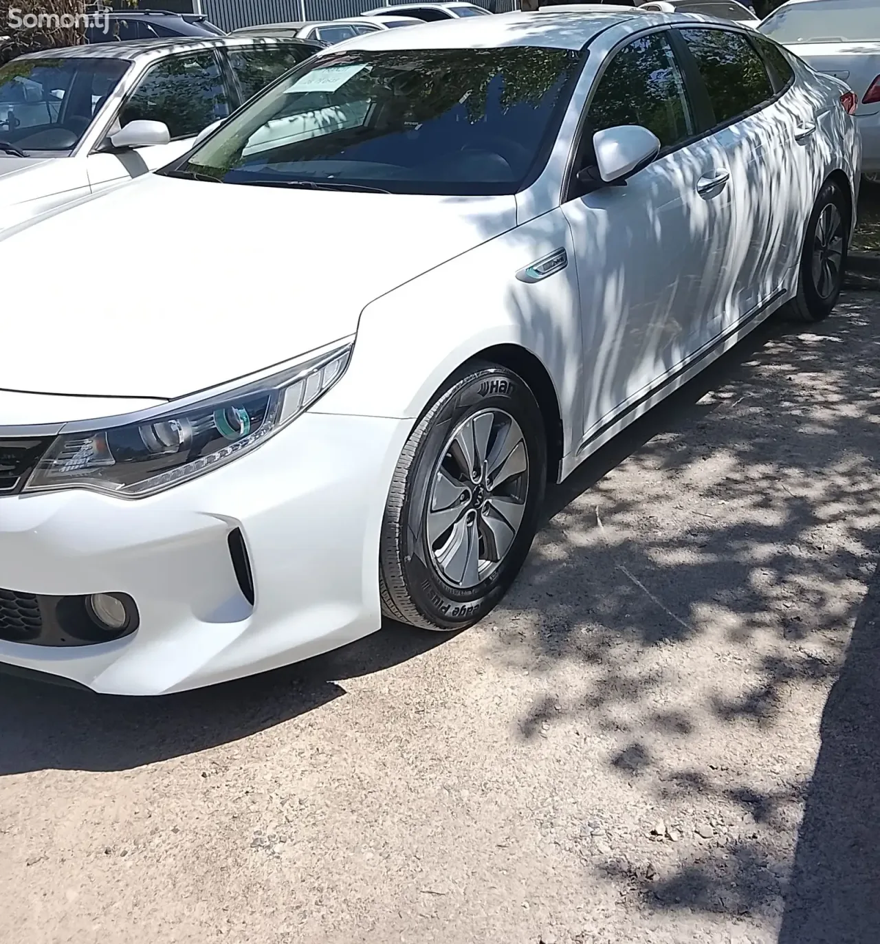 Kia K5 2016 · 2.0 AT