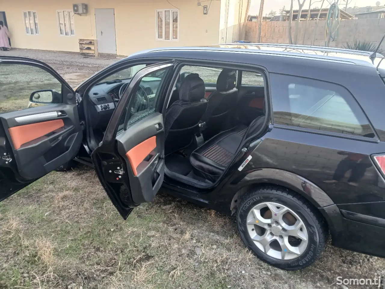 Opel Astra H 2006 · 1.6 MT