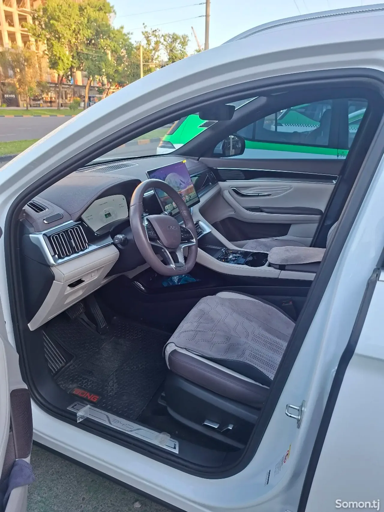 BYD Song Plus 2024 · 2.5 AT