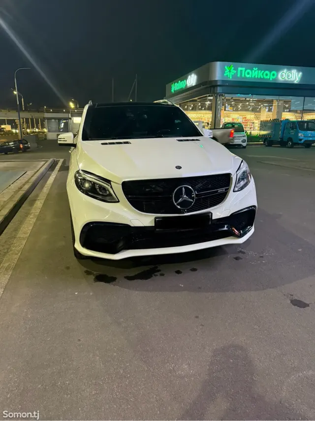 Mercedes-Benz GLE class 2017 · 5.5 AT