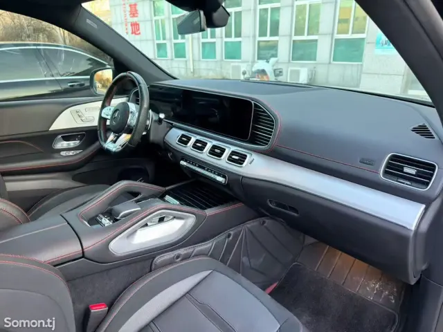 Mercedes-Benz GLE class 2024 · 3.0 AT