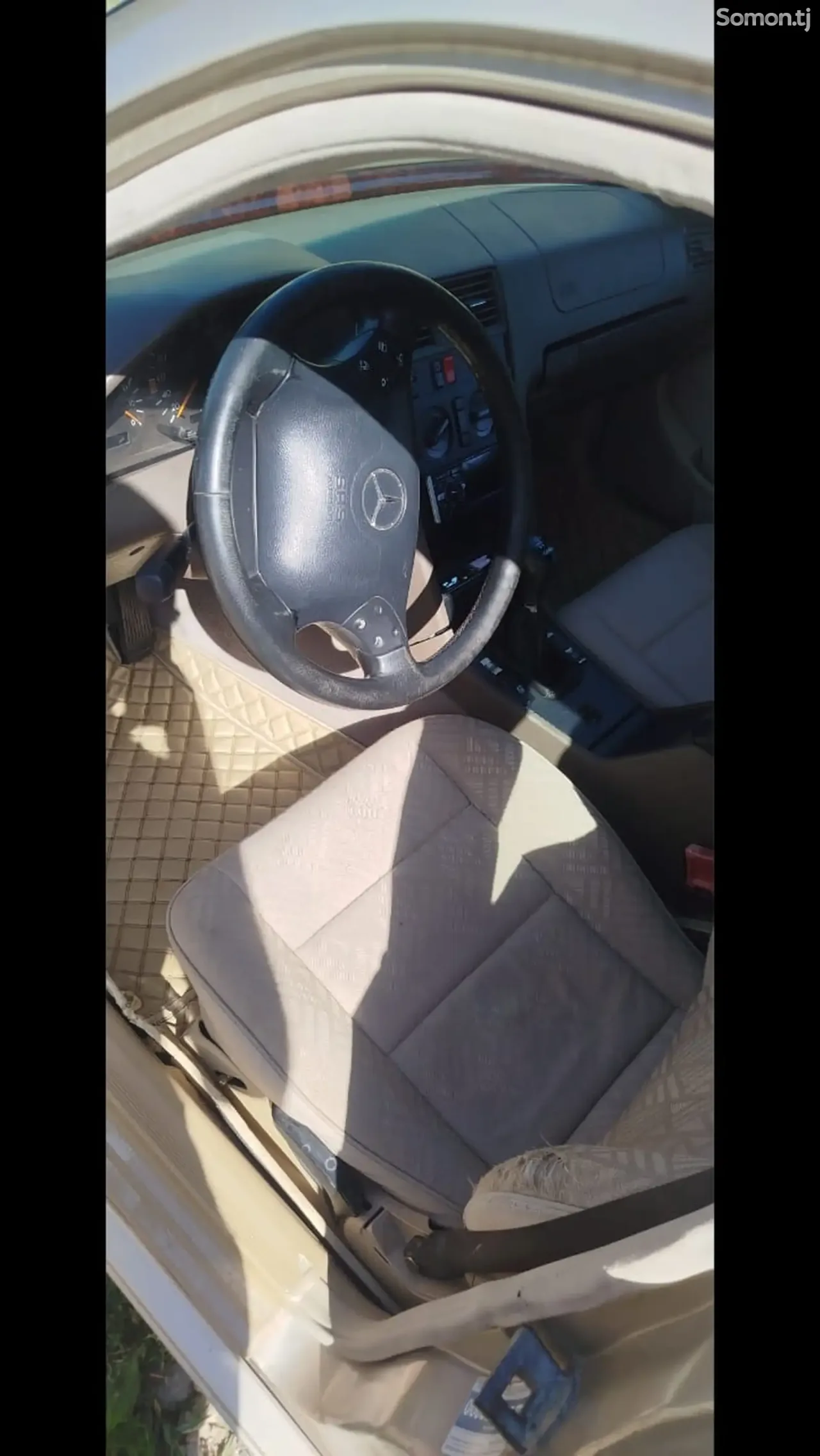 Mercedes-Benz C class 1995 · 1.8 MT