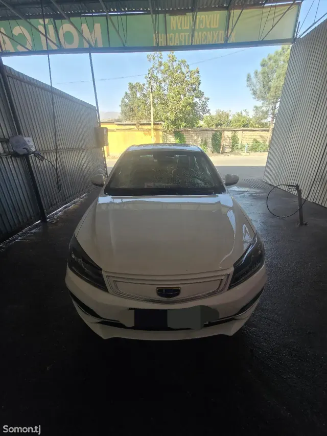 Geely MK 2019 · AT